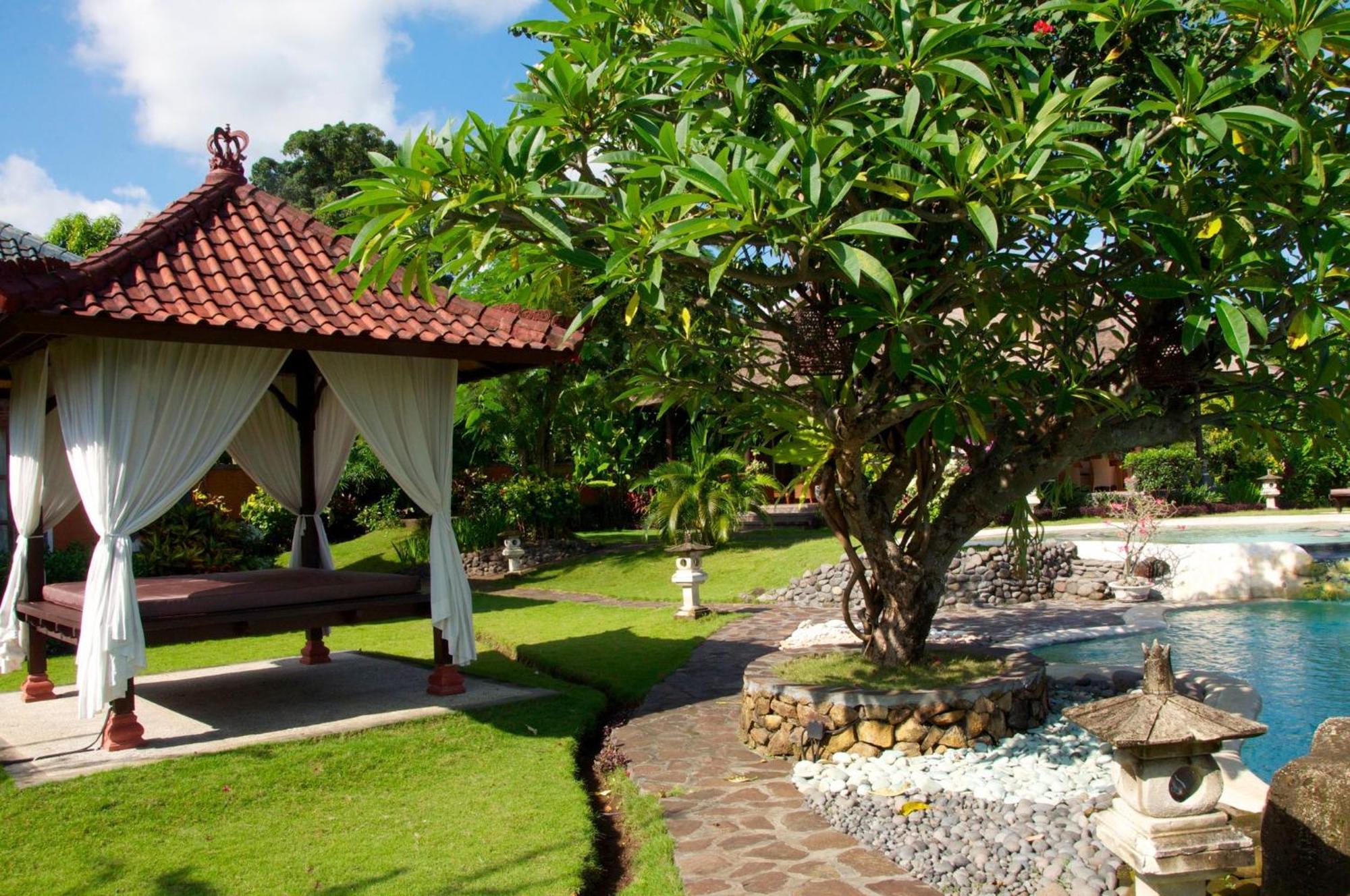 Villa Bali Pondok Jepang โลวินา ภายนอก รูปภาพ